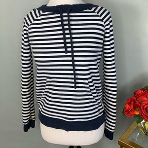 Liz Claiborne Sweater